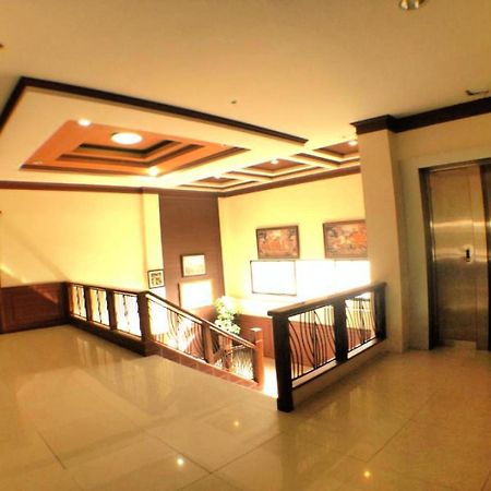 Narawan Hotel, HHQ Exterior foto
