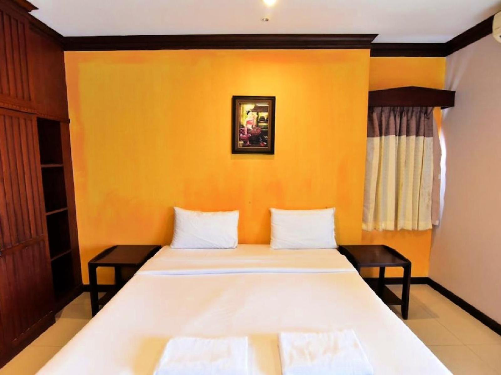 Narawan Hotel, HHQ Exterior foto
