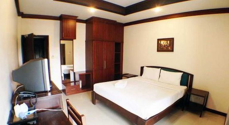 Narawan Hotel, HHQ Exterior foto